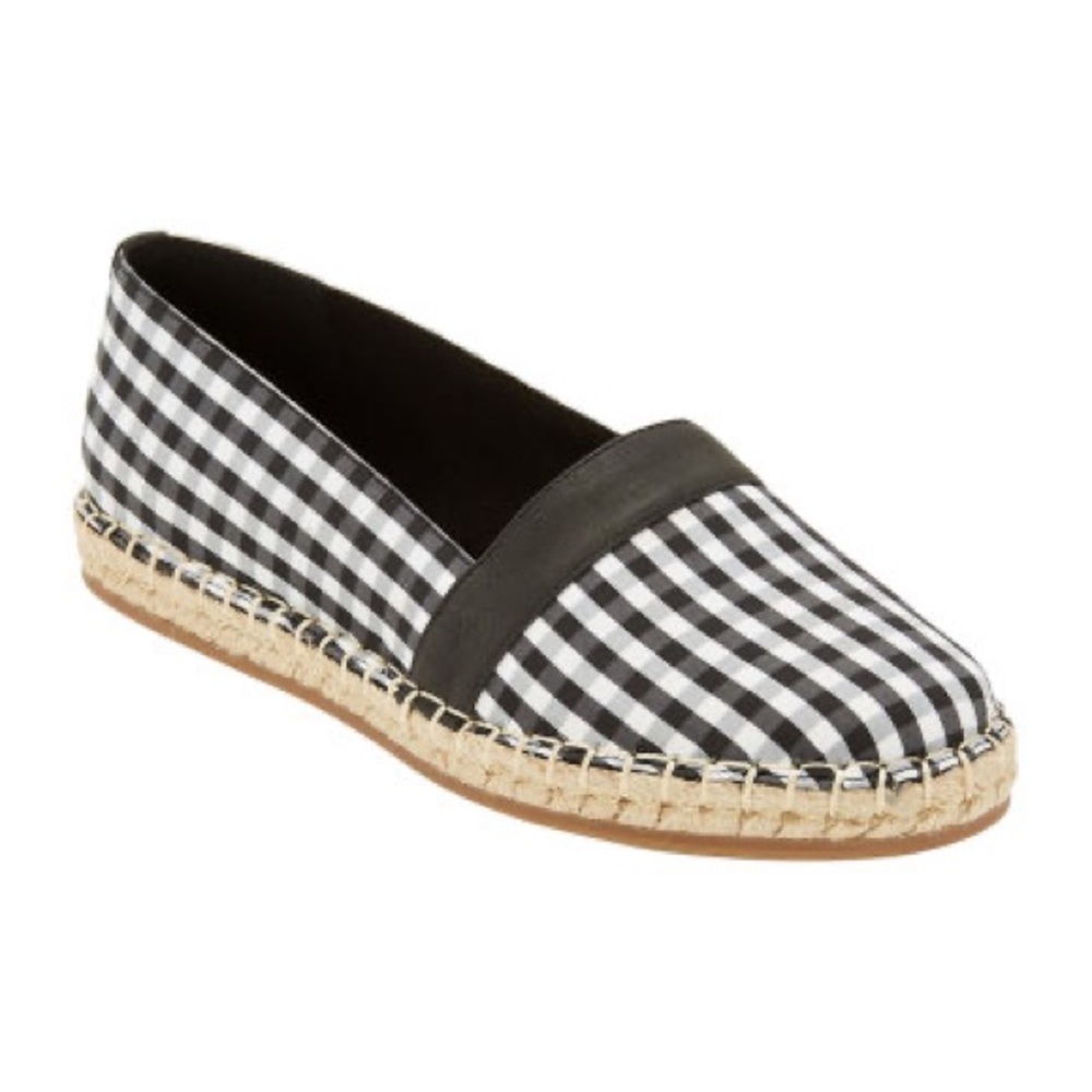 NWT St. John’s Bay slip on shoes
